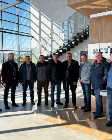 Референс-визит в ООО "ИСТК" - дистрибьютер "Komatsu"  г. Ярославль